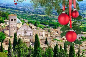 Assisi e palline natalizie