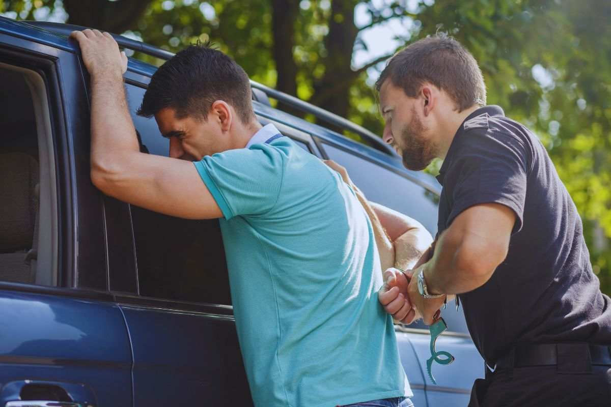 uomo arrestato